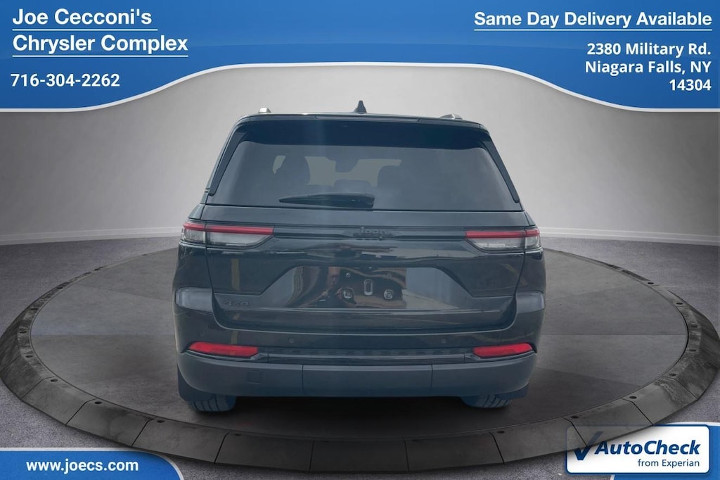 Used 2023 Jeep Grand Cherokee Altitude SUV