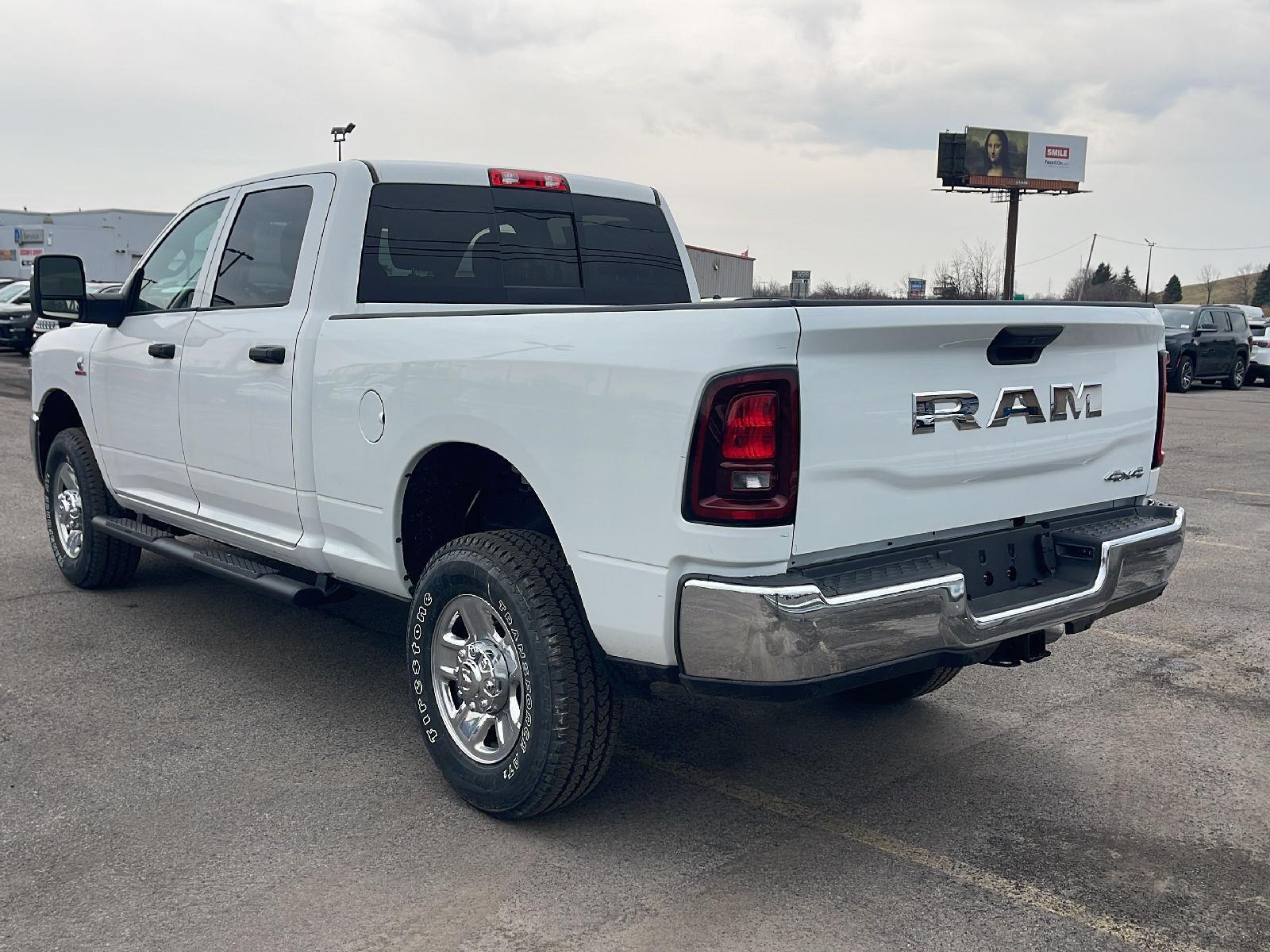 2026 RAM 2500 Tradesman - Photo 8