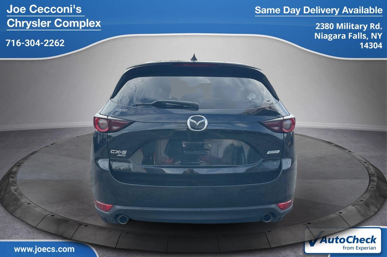 2019 Mazda CX-5 Touring photo 2