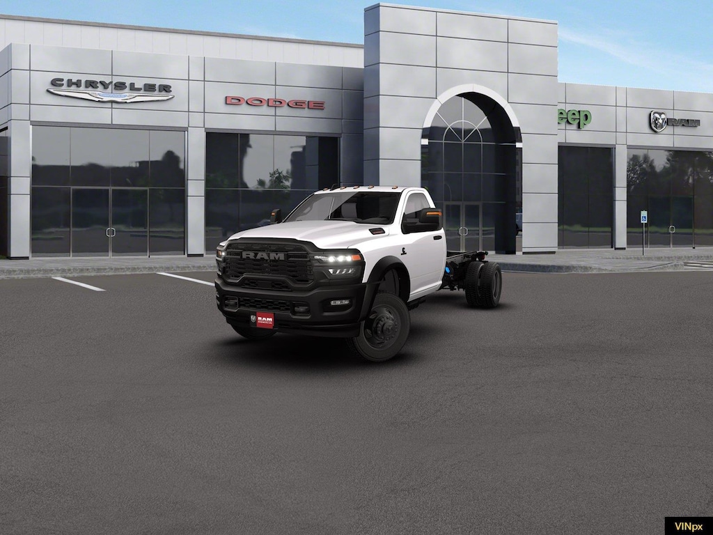 New 2026 Ram 5500 TRADESMAN CHASSIS REGULAR CAB 4X4 84' CA Pickup