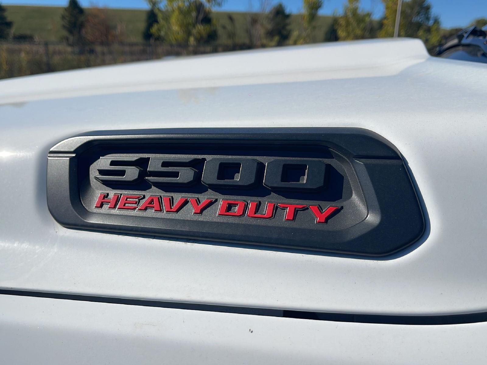 2026 Ram 5500 Tradesman photo 2