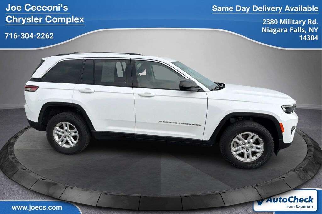 Used 2023 Jeep Grand Cherokee Laredo SUV