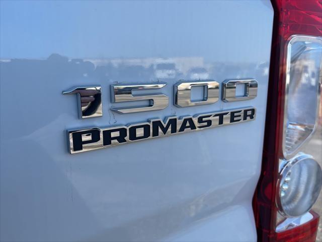 2024 Ram ProMaster 1500 Tradesman Cargo Van High Roof photo 2