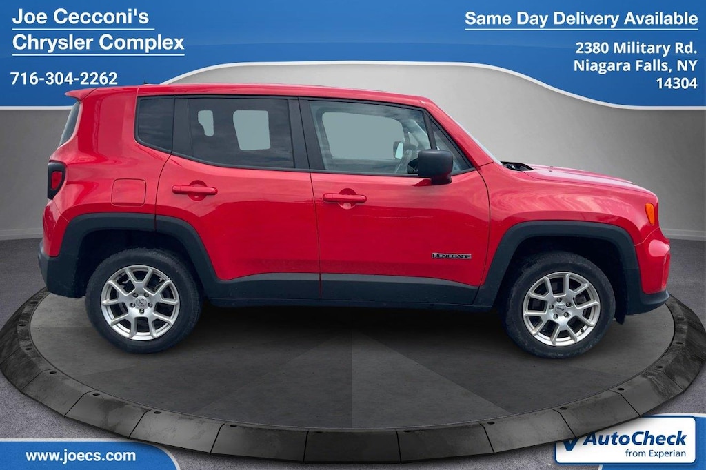 Used 2023 Jeep Renegade Latitude SUV