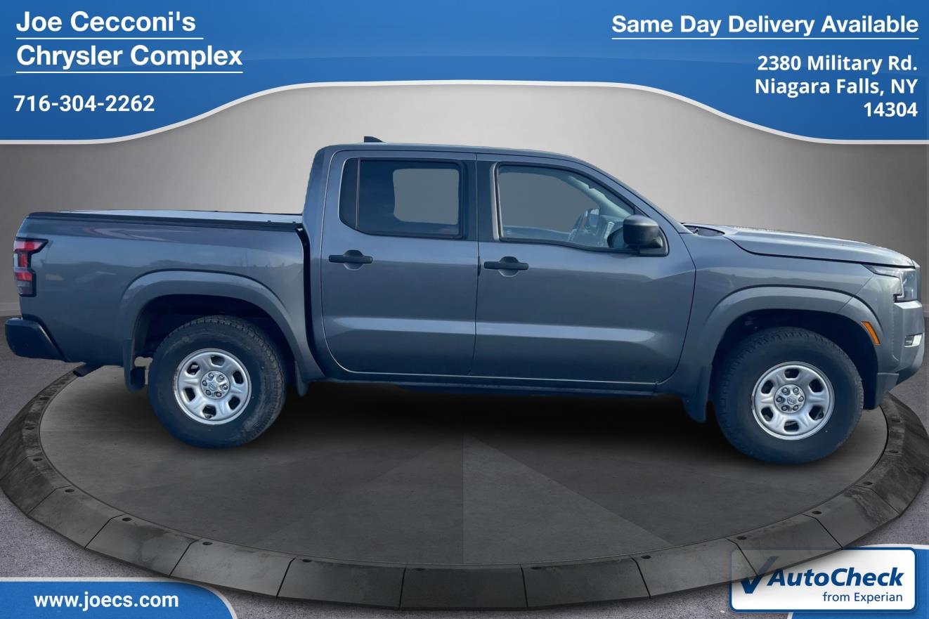 2022 Nissan Frontier S photo 2