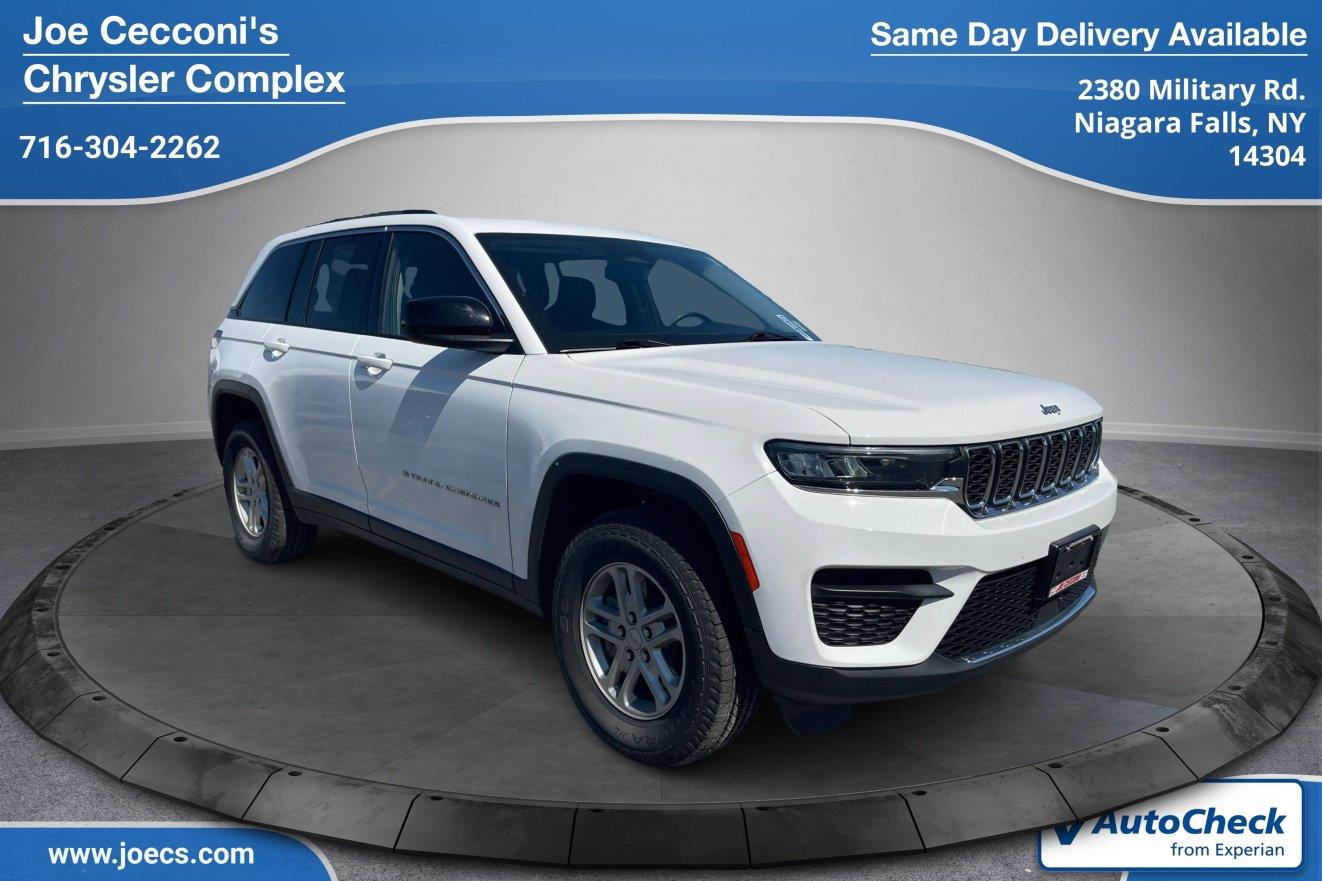 2023 Jeep Grand Cherokee Laredo