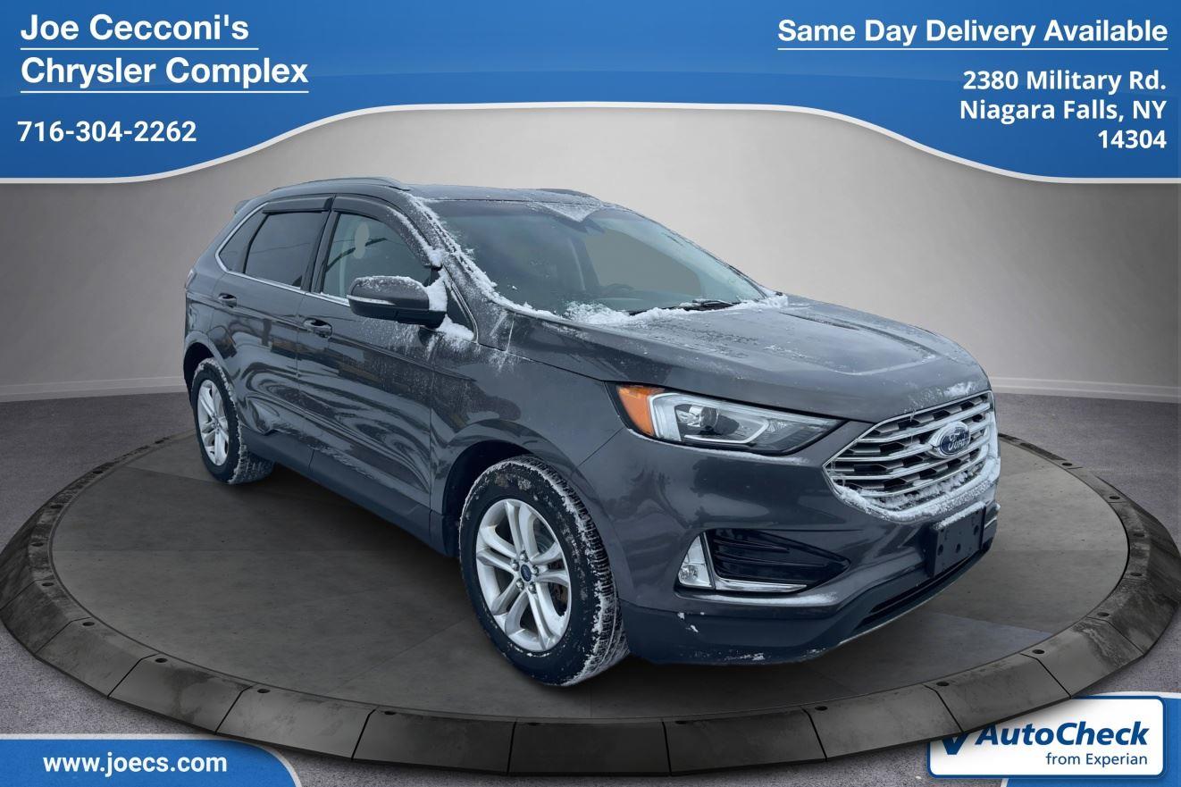 2019 Ford Edge SEL's photo