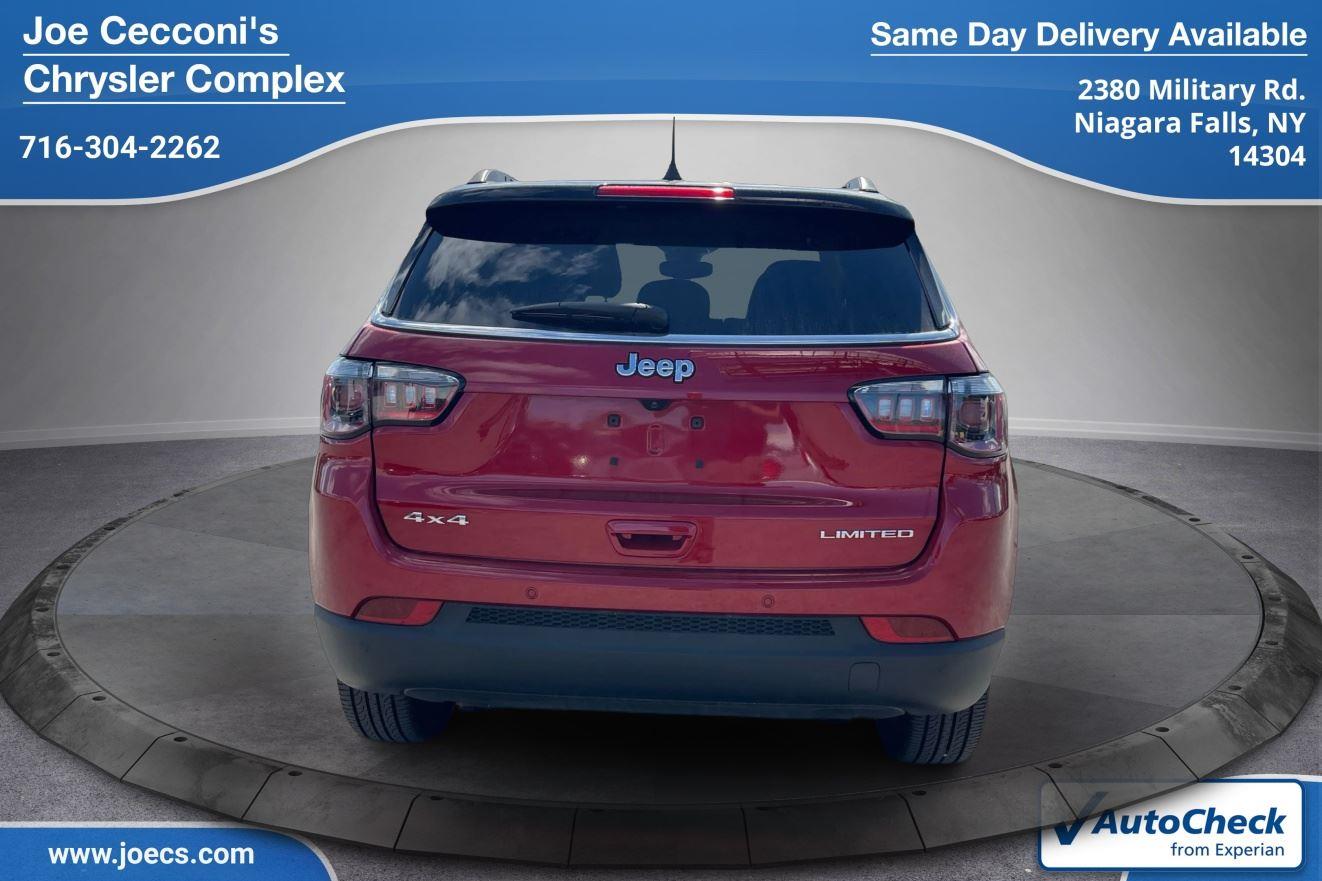 2025 Jeep Compass Limited photo 4