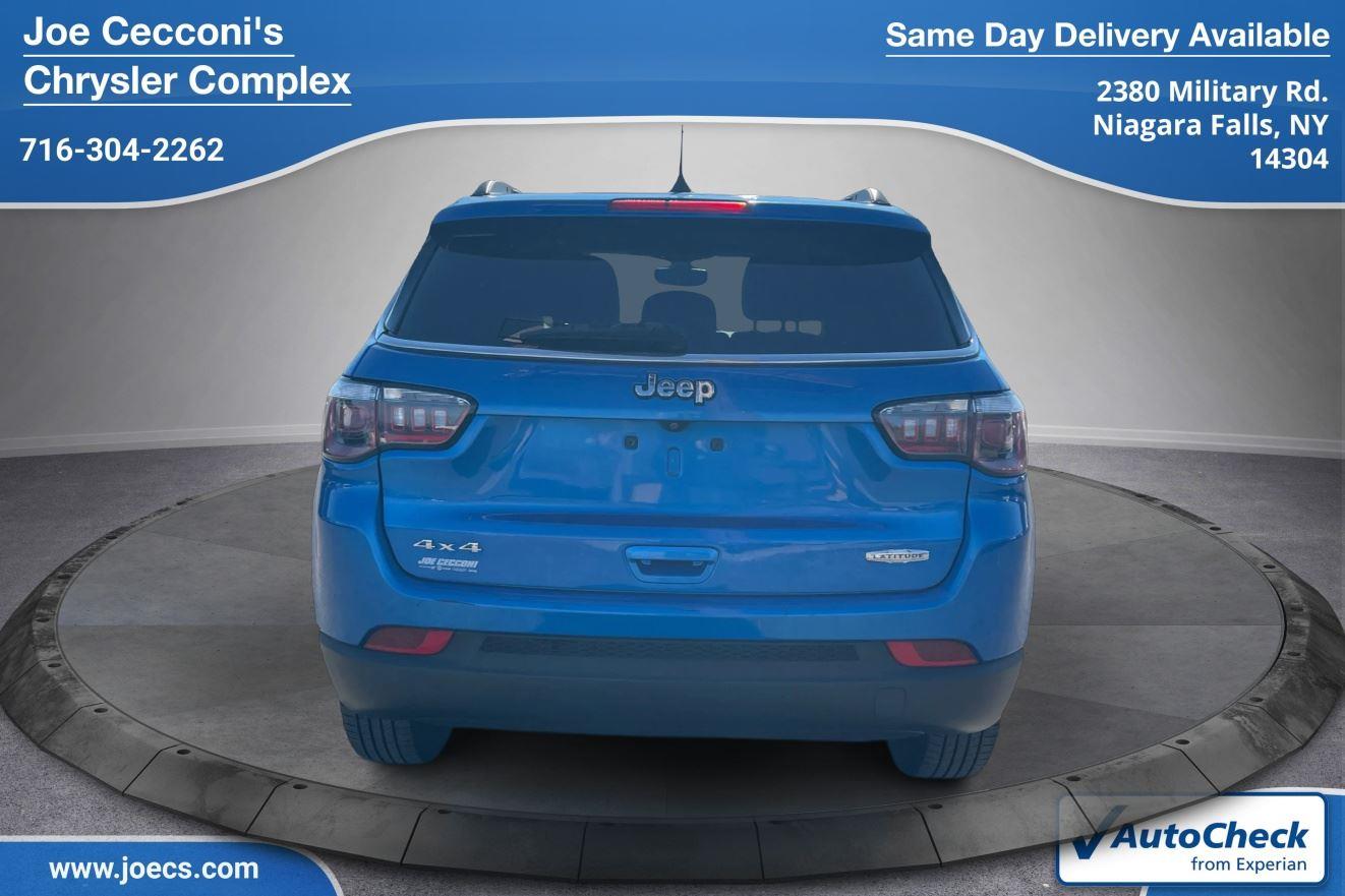 2019 Jeep Compass Latitude photo 4