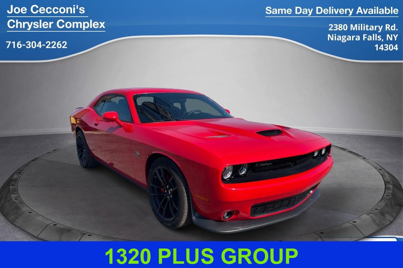 2020 Dodge Challenger R/T's photo