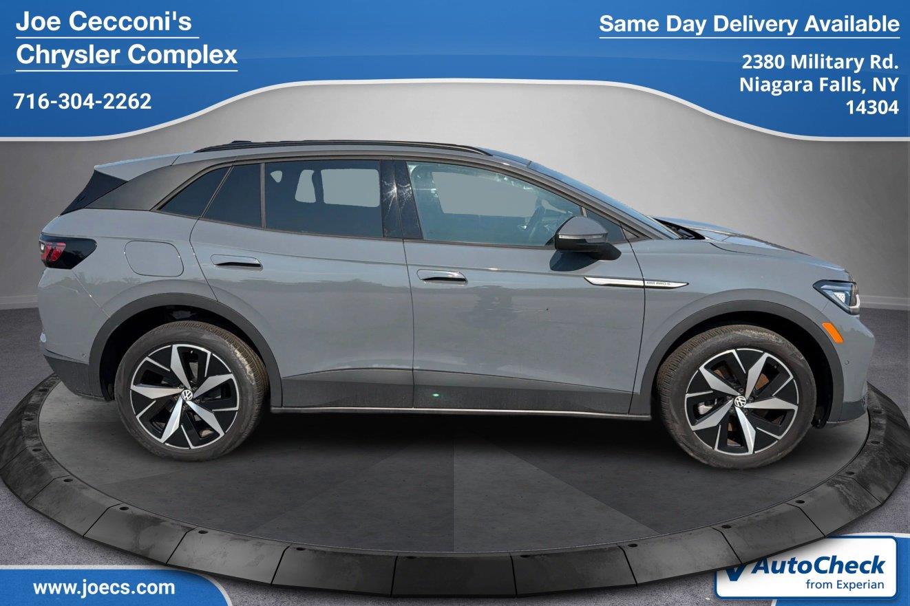 Used 2024 Volkswagen ID.4 PRO S with VIN 1V2WSPE88RC017005 for sale in Niagara Falls, NY