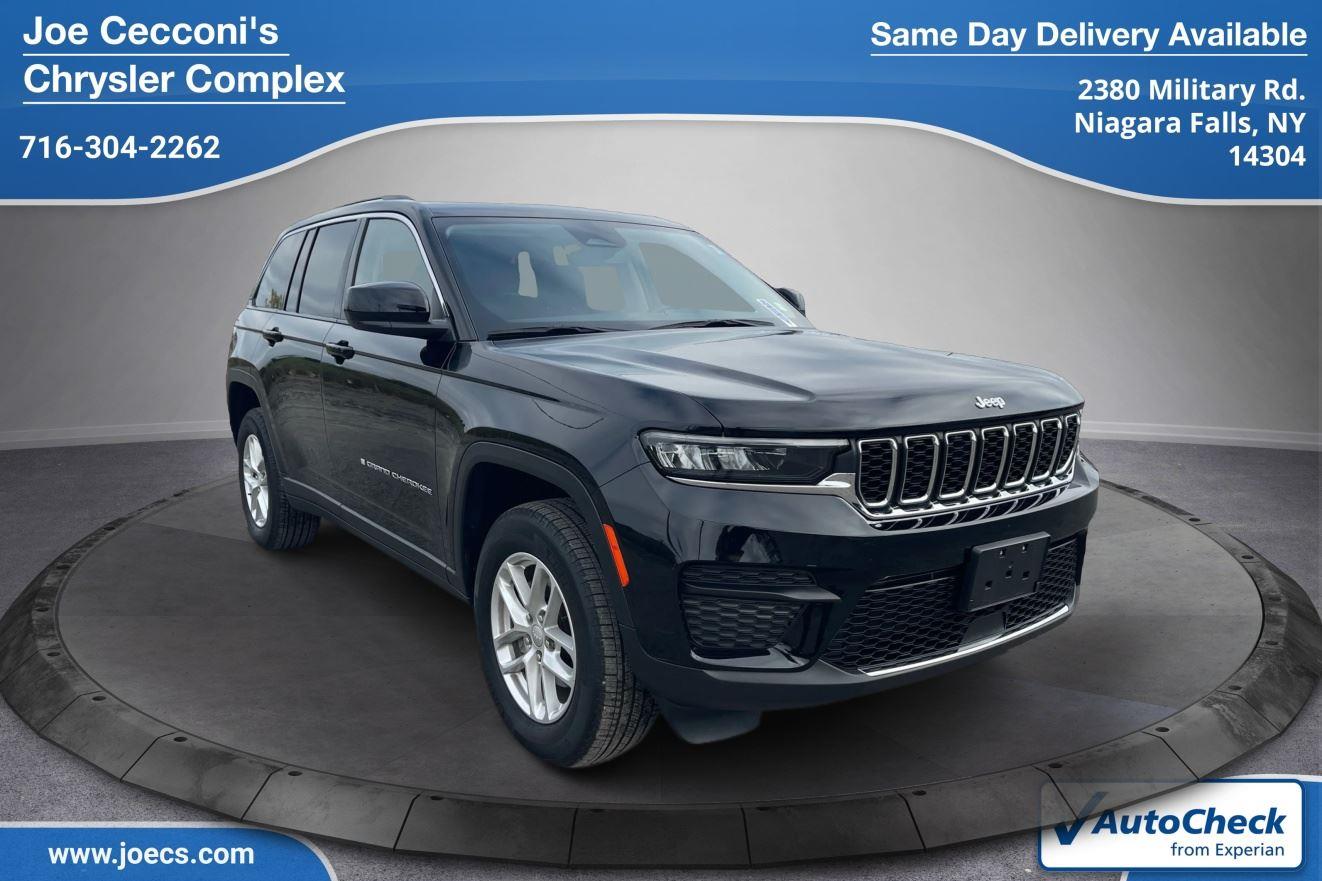 2023 Jeep Grand Cherokee Laredo