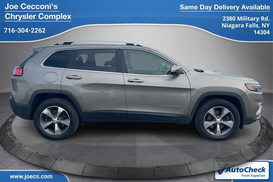 Used 2019 Jeep Cherokee Limited with VIN 1C4PJMDN7KD238013 for sale in Niagara Falls, NY