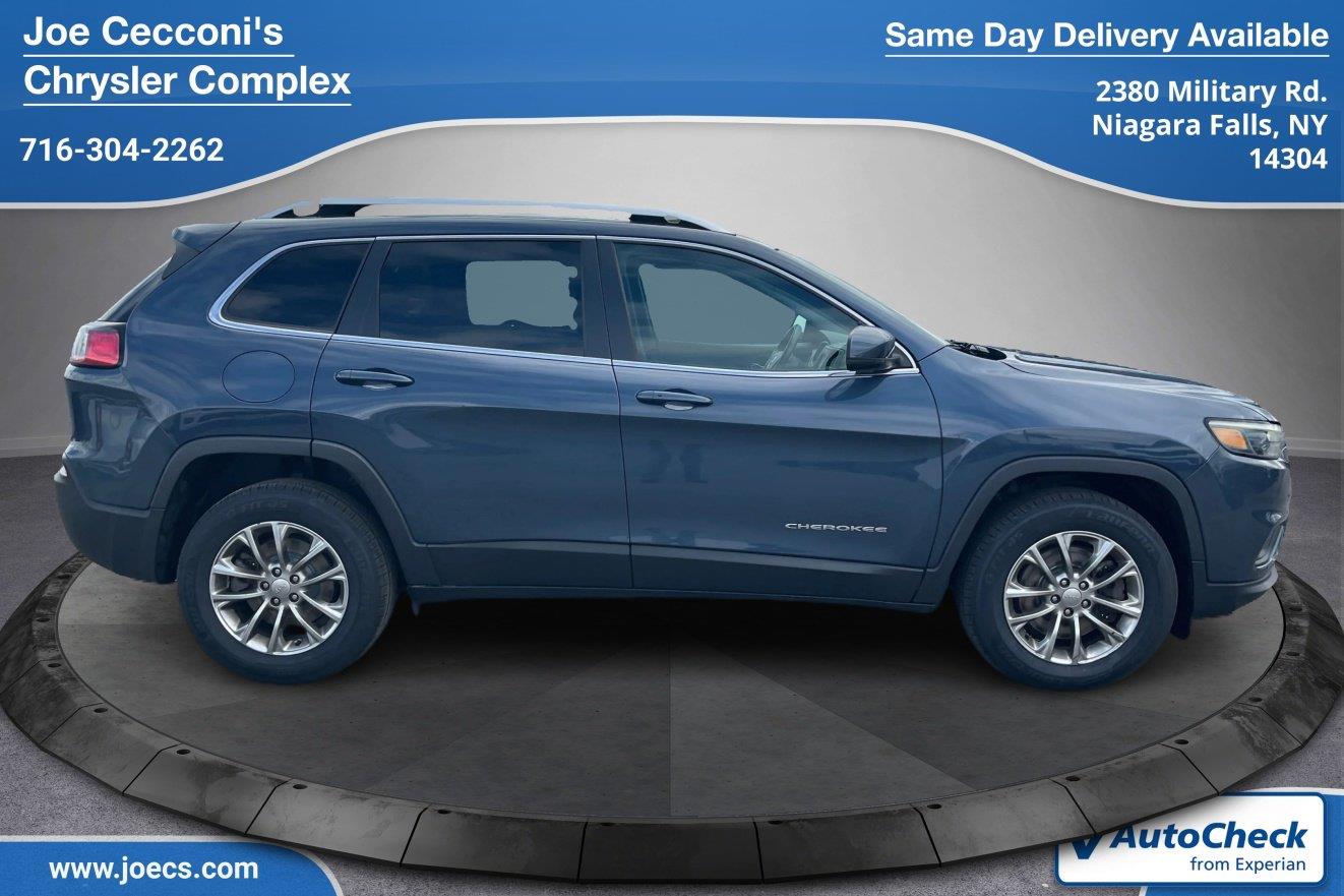 Used 2019 Jeep Cherokee Latitude Plus with VIN 1C4PJMLB5KD419117 for sale in Niagara Falls, NY