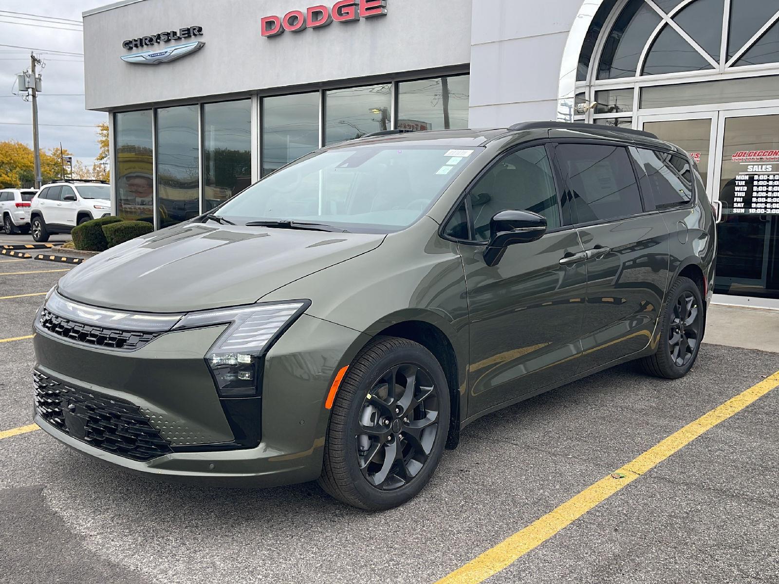 2027 Chrysler Pacifica Limited