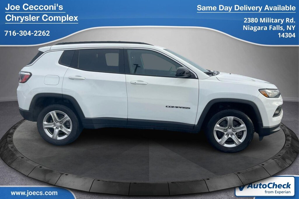 Used 2023 Jeep Compass Latitude SUV