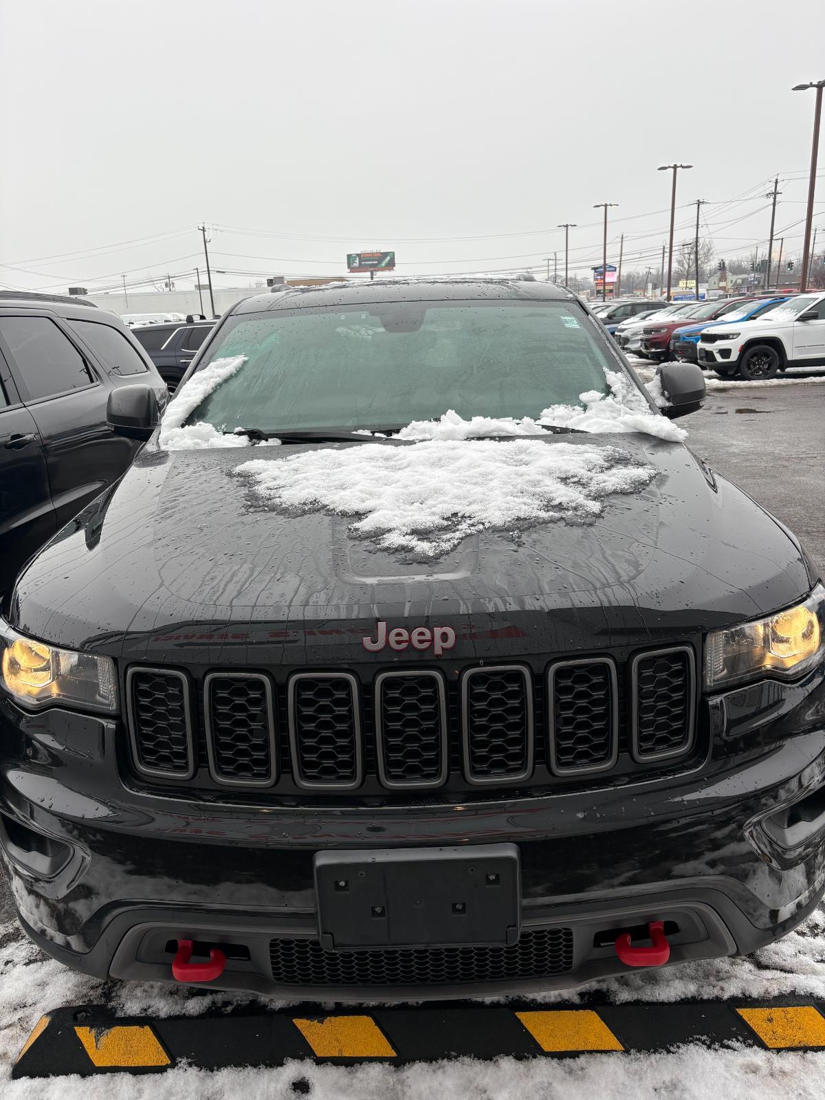 2020 Jeep Grand Cherokee Trailhawk's photo