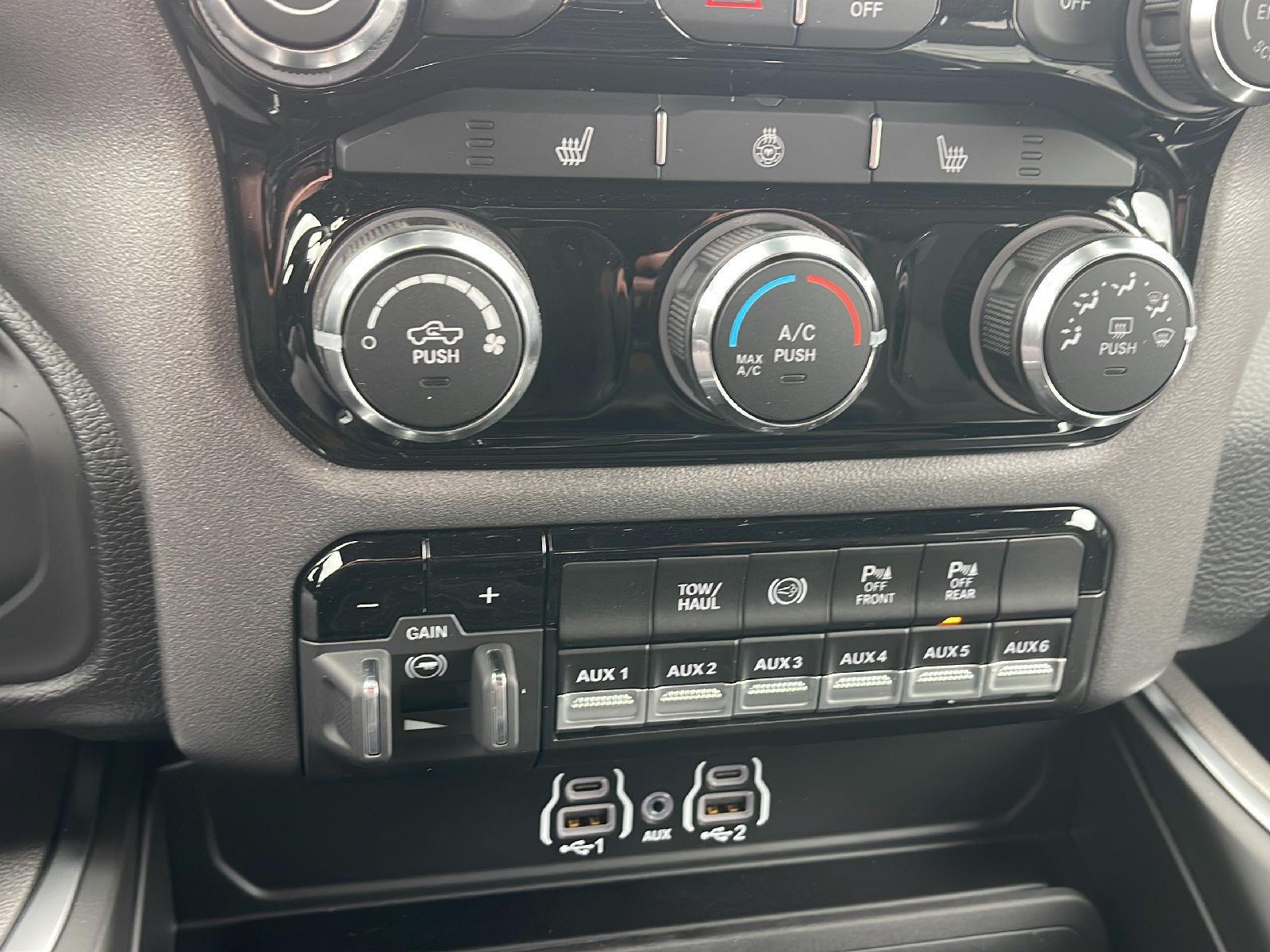 2026 RAM 2500 Big Horn - Photo 24