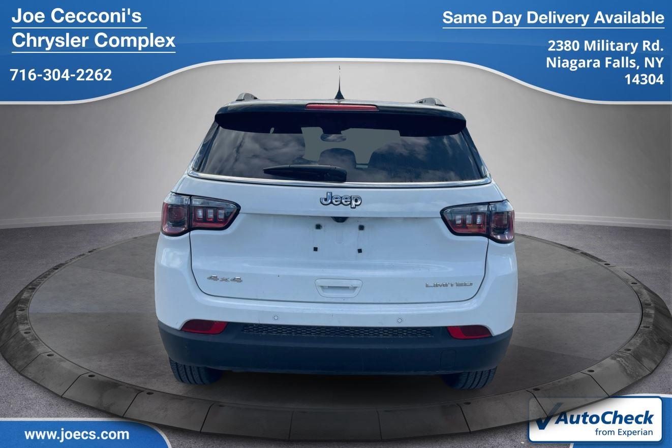 2025 Jeep Compass Limited photo 3