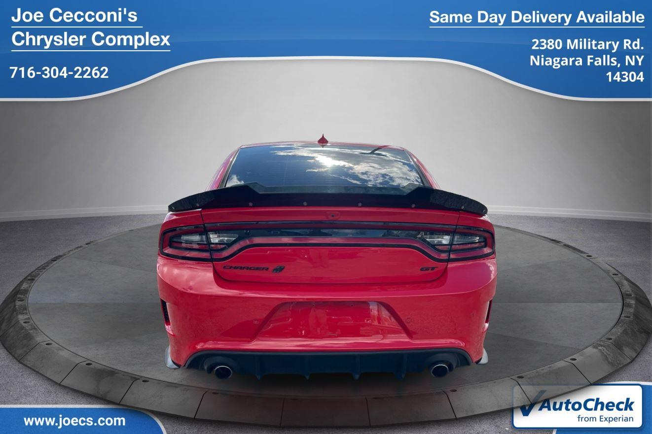 2023 Dodge Charger GT photo 4
