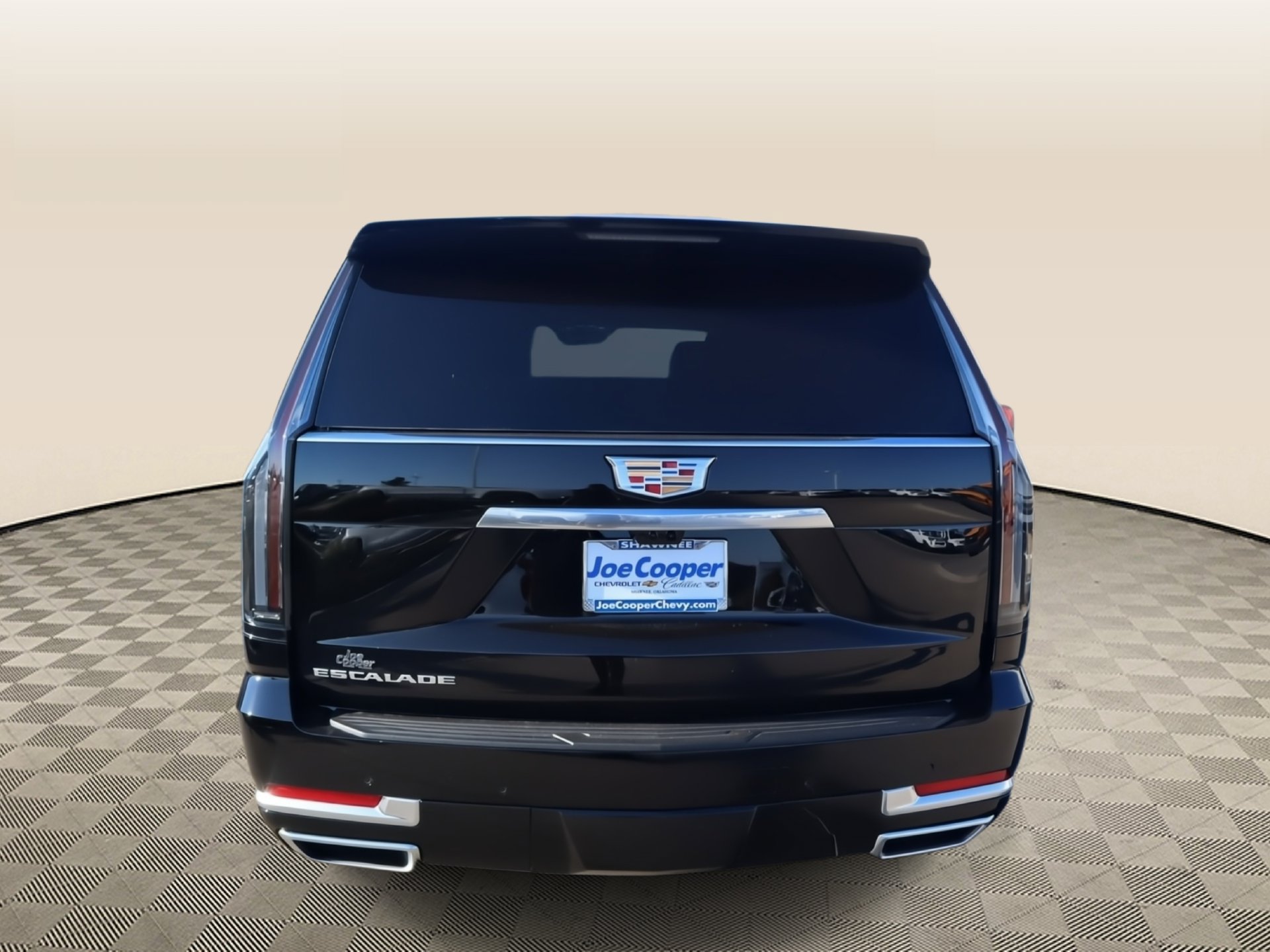 2027 Cadillac Escalade Luxury - Photo 21