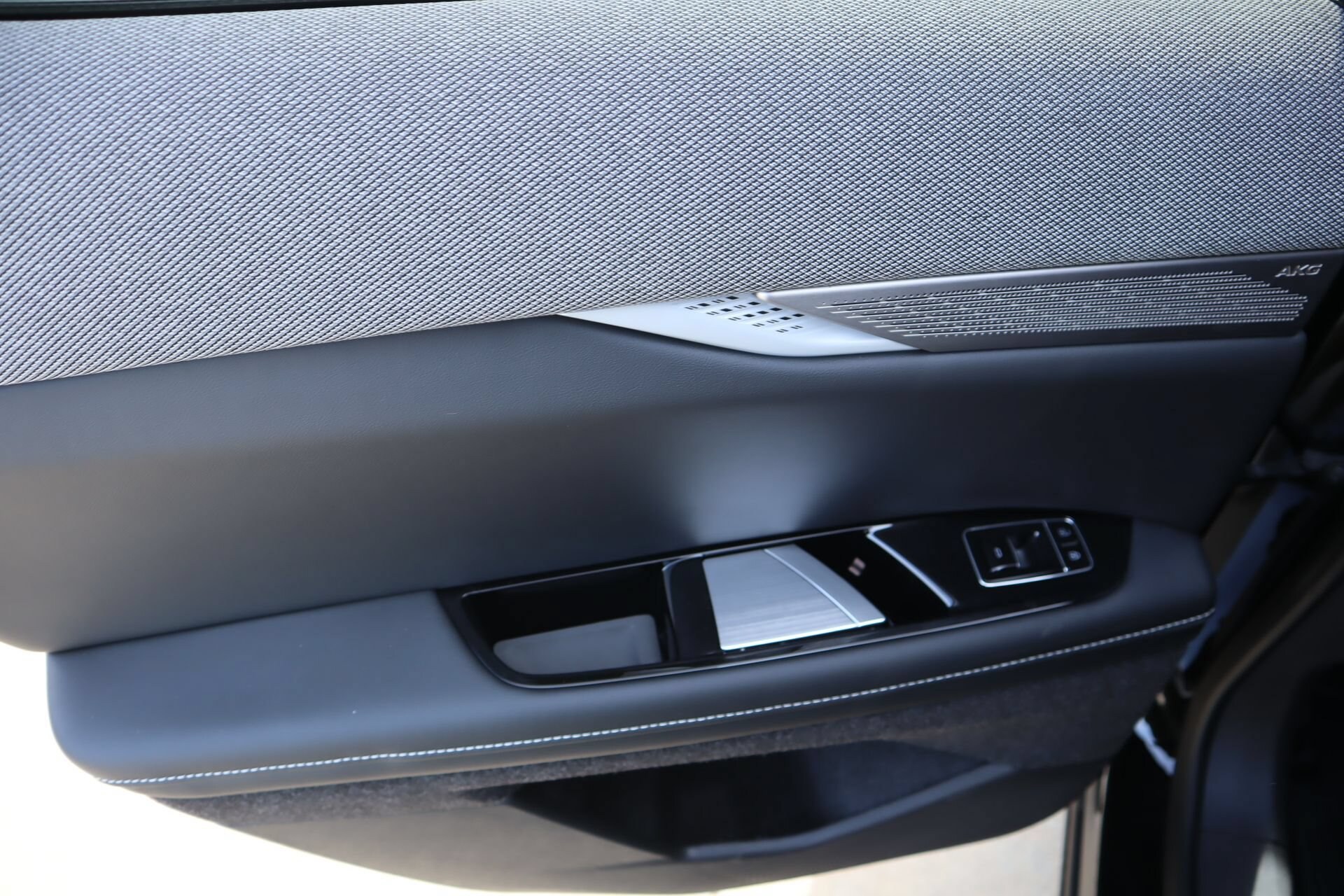 2026 Cadillac OPTIQ Luxury - Photo 16