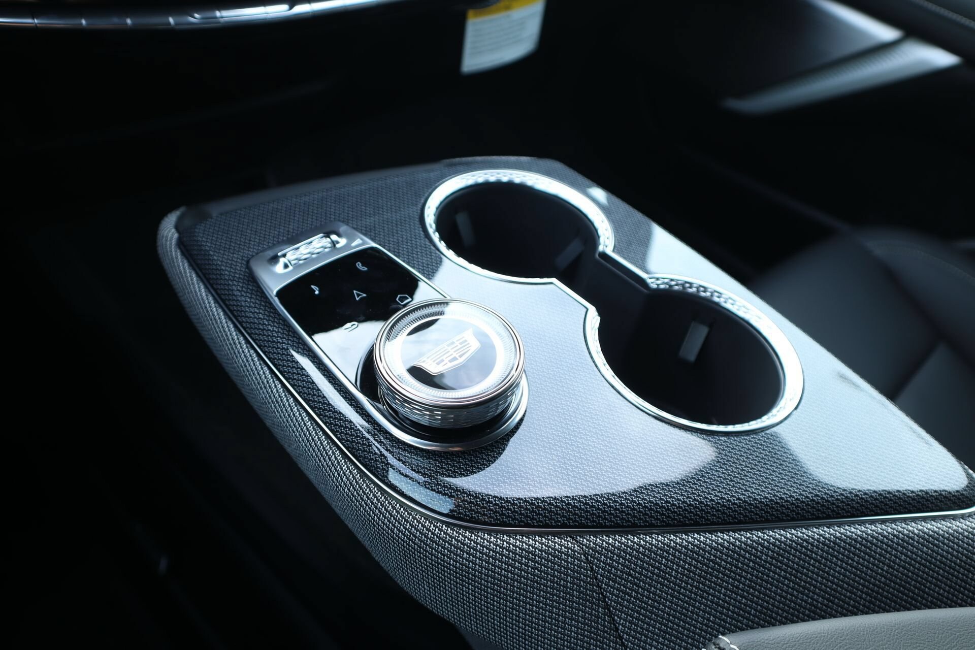 2026 Cadillac OPTIQ Luxury - Photo 7