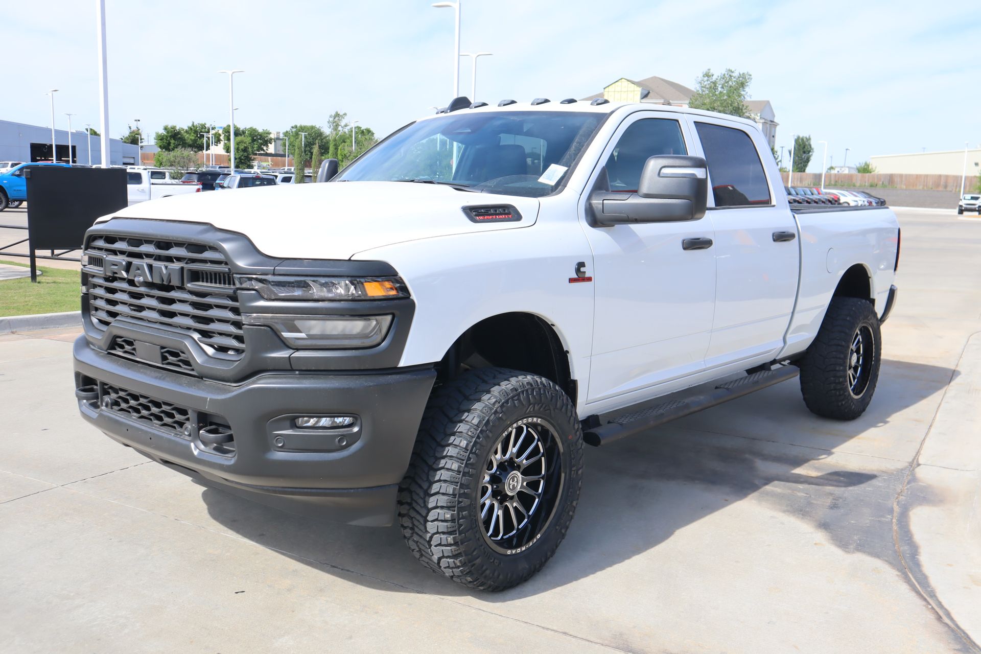 2025 RAM 2500 Tradesman - Photo 10