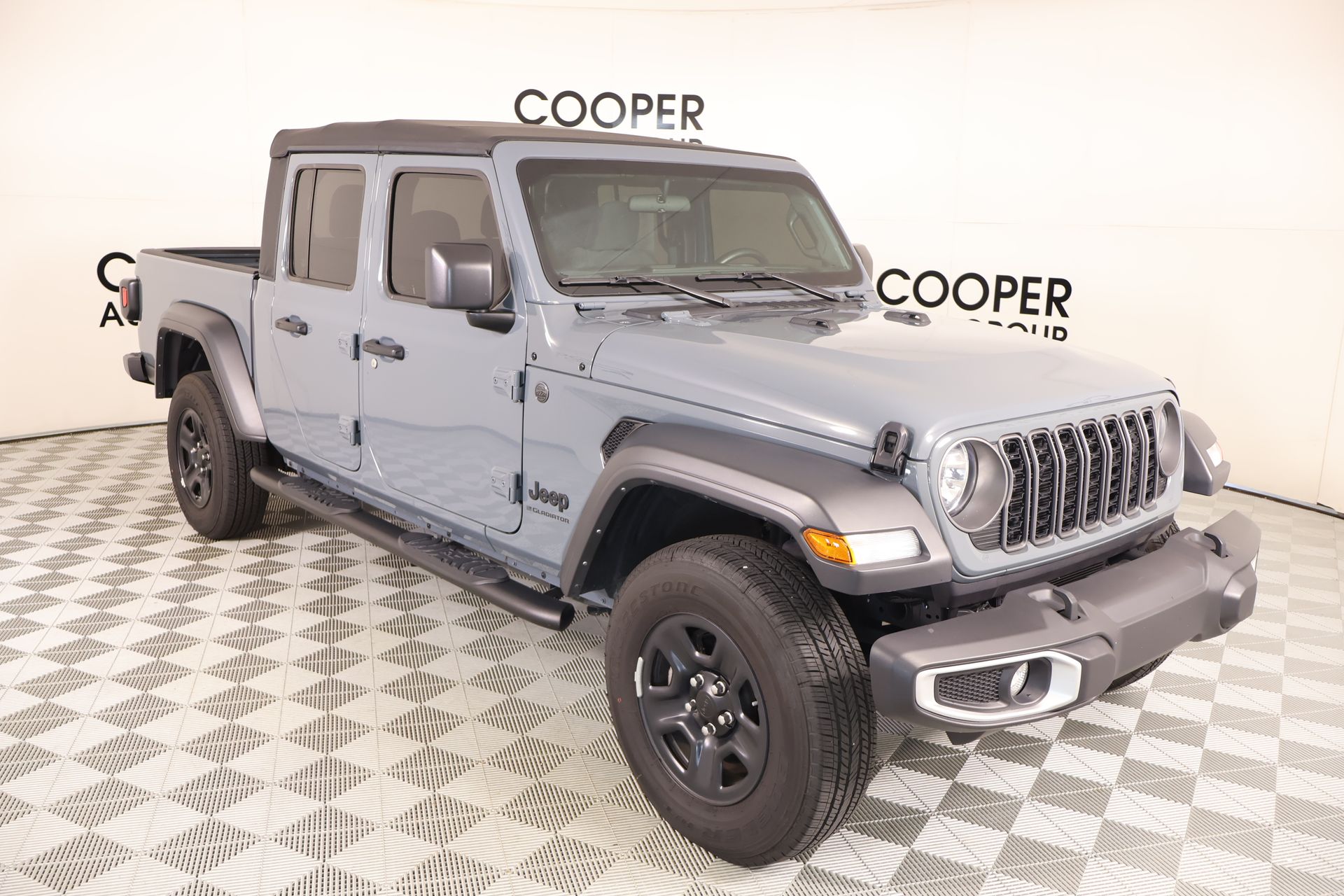2025 Jeep Gladiator