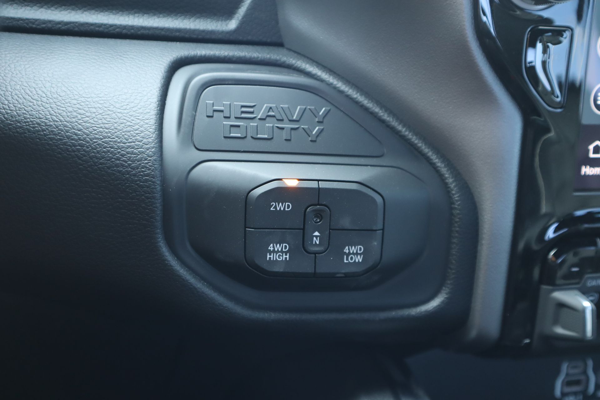 2026 RAM 2500 Laramie - Photo 8