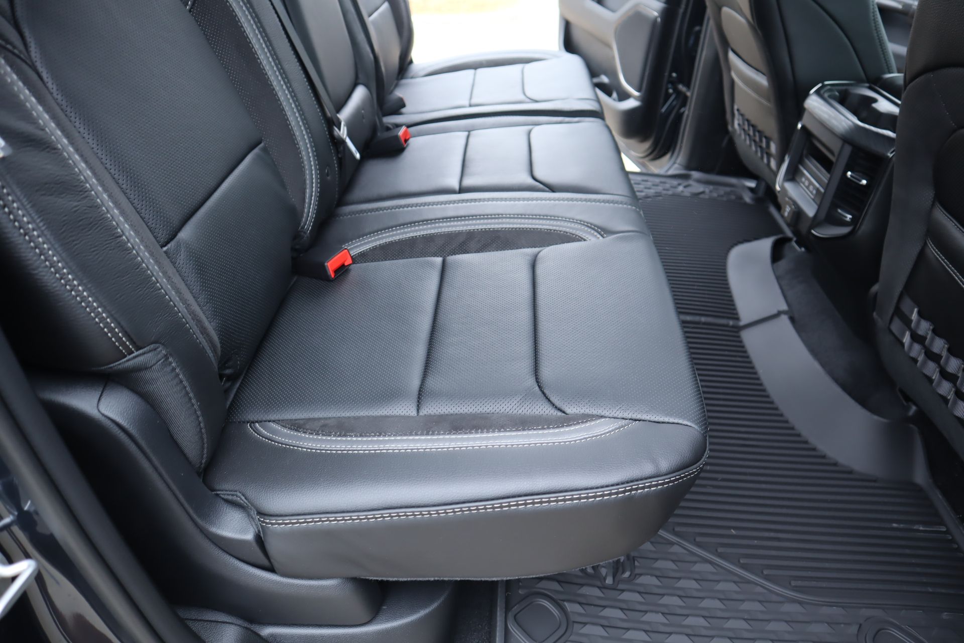 2026 RAM 1500 RHO - Photo 16
