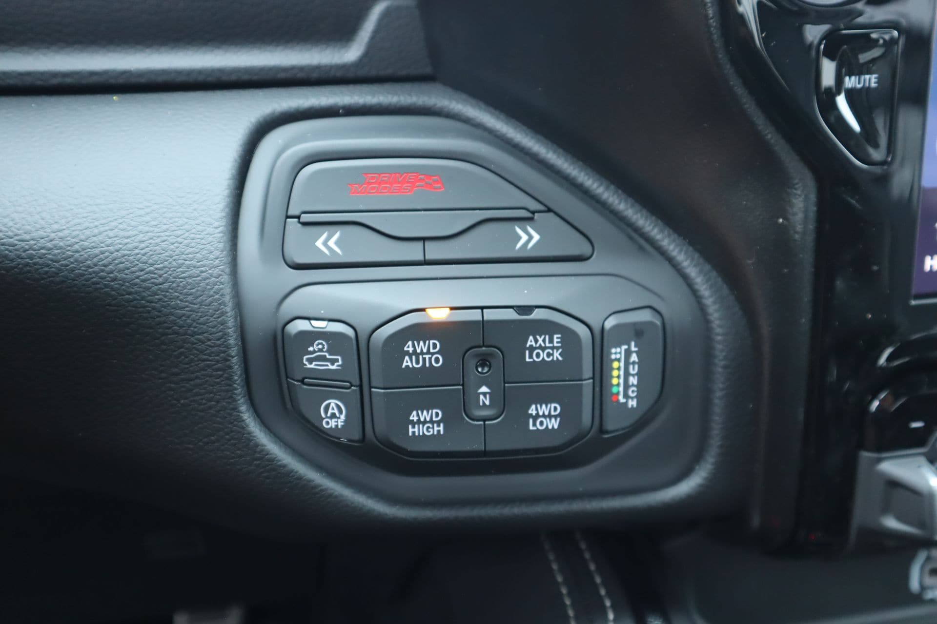 2026 RAM 1500 RHO - Photo 9