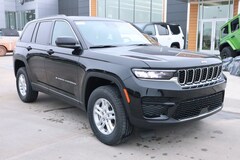 2025 Jeep Grand Cherokee LAREDO 4X2 Sport Utility