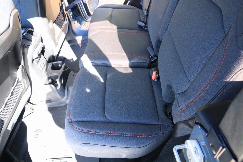 2026 Jeep Wrangler 4-Door Rubicon - Photo 12