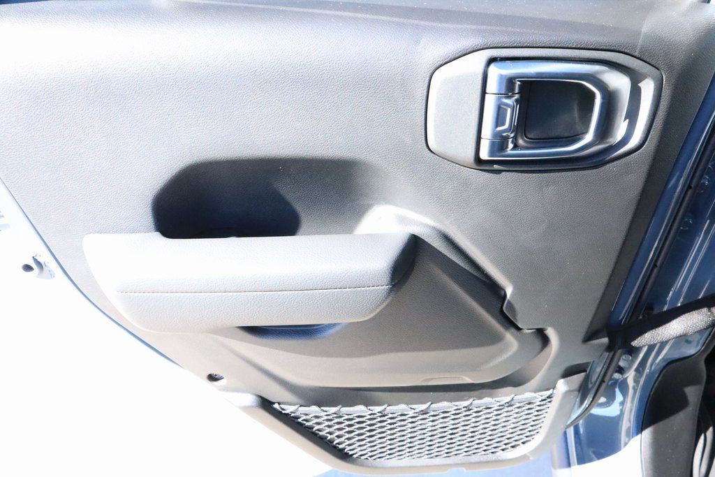 2026 Jeep Wrangler 4-Door Rubicon - Photo 16