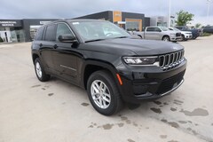 2026 Jeep Grand Cherokee LAREDO X 4X4 Sport Utility
