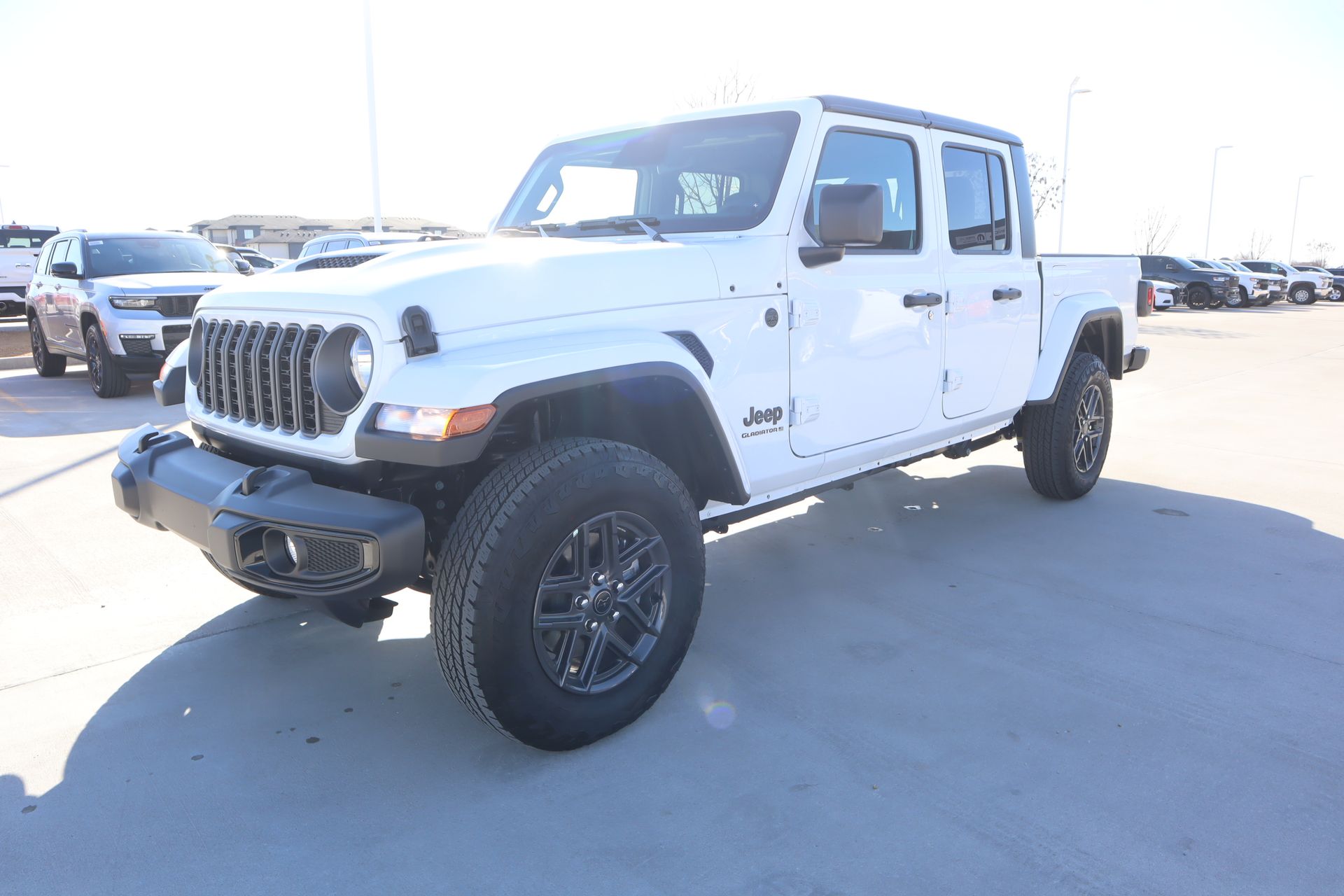 2026 Jeep Gladiator Sport S - Photo 10