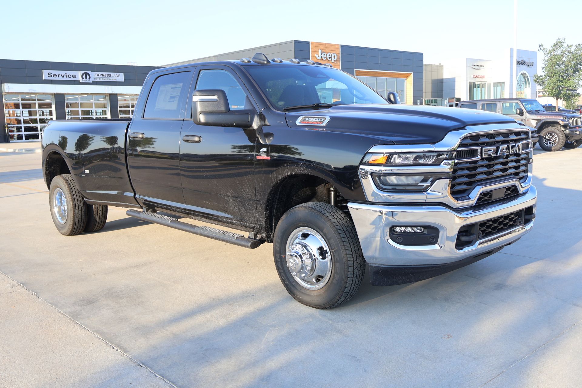 2027 RAM 3500