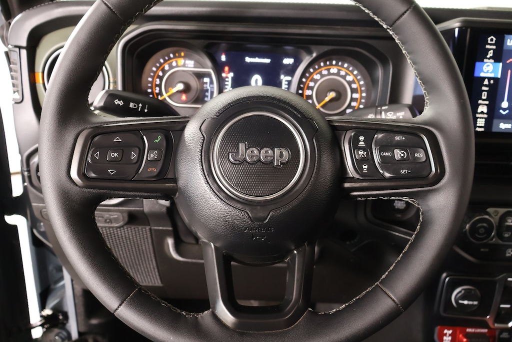 Used 2026 Jeep Gladiator Mojave Truck Crew Cab