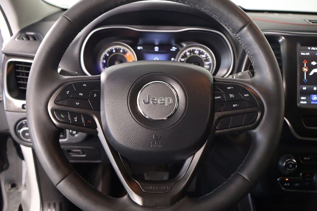 Used 2022 Jeep Cherokee Trailhawk SUV