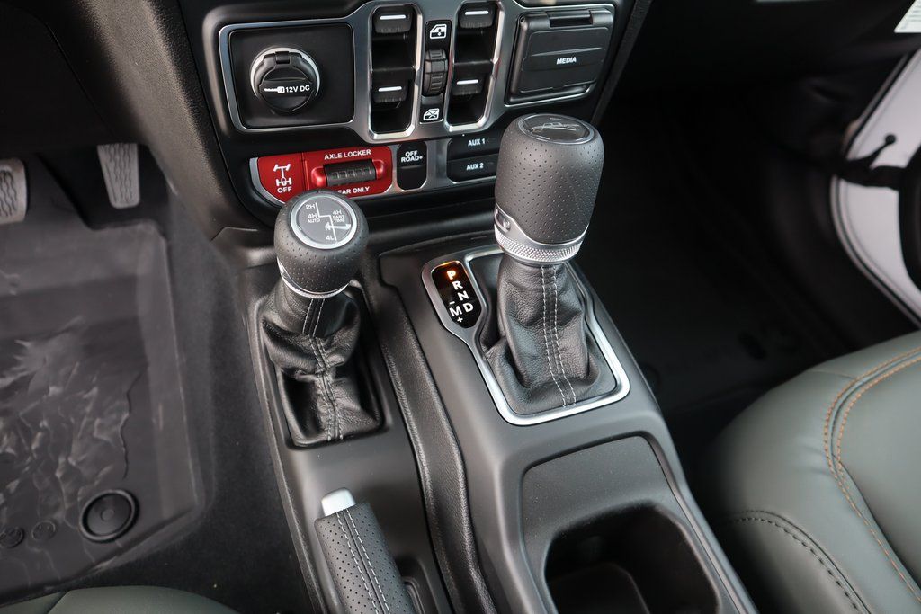2026 Jeep Gladiator Mojave X - Photo 9