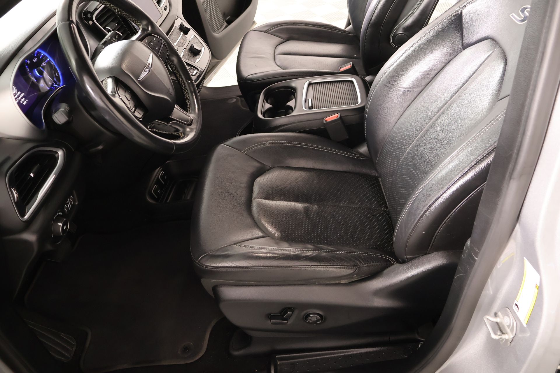 Photo 12
