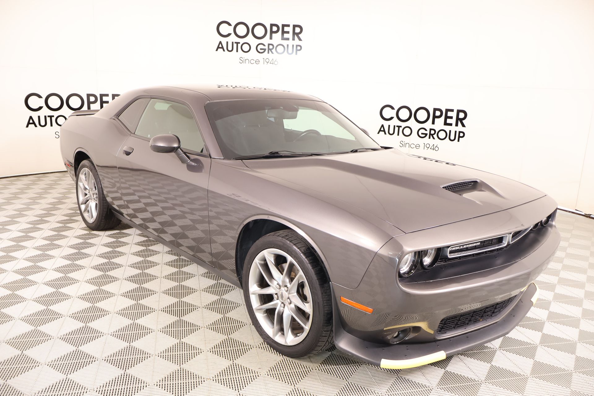2022 Dodge Challenger