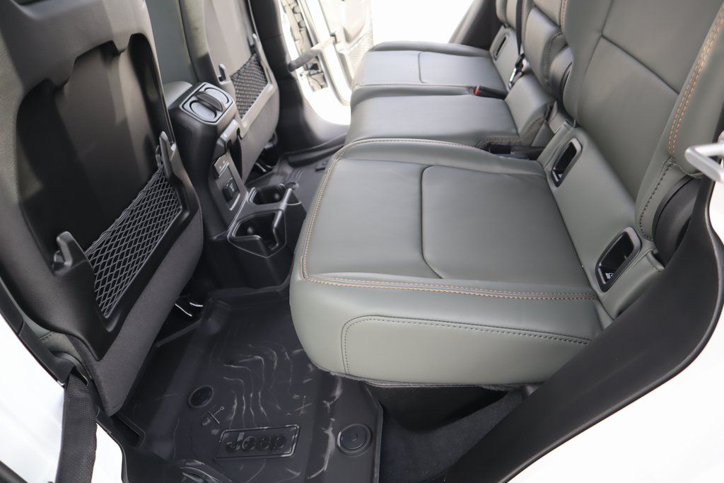 2026 Jeep Gladiator Mojave X - Photo 13