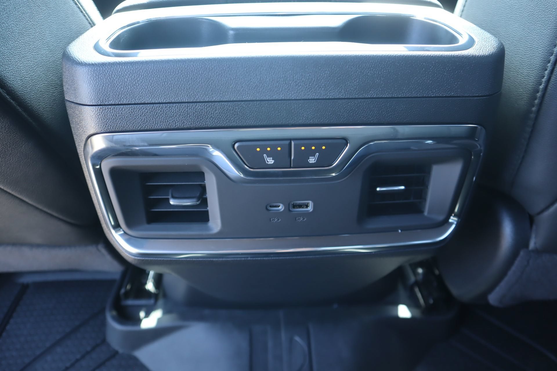 2026 Chevrolet Silverado 1500 High Country - Photo 18