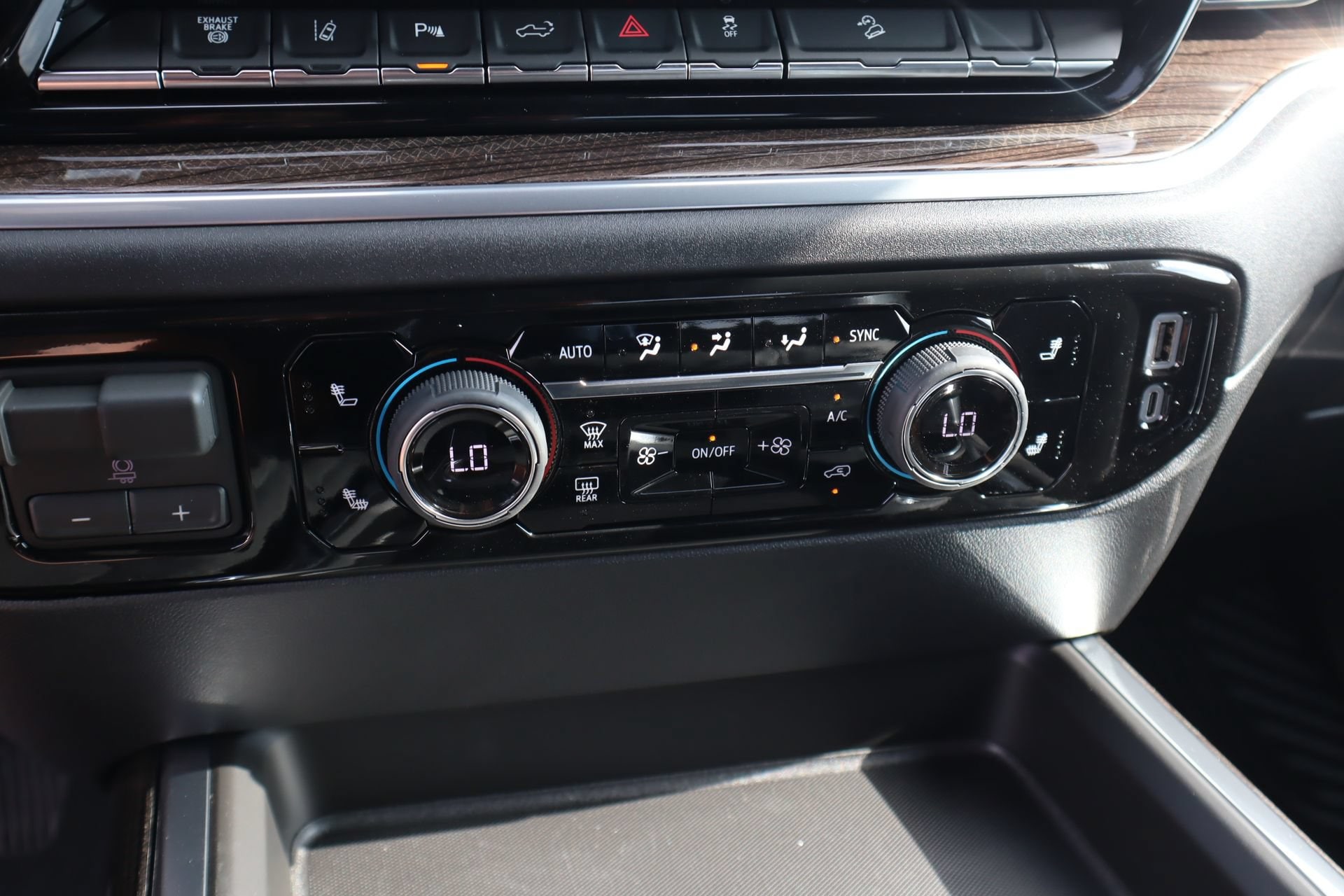 2026 Chevrolet Silverado 2500 HD LT - Photo 10