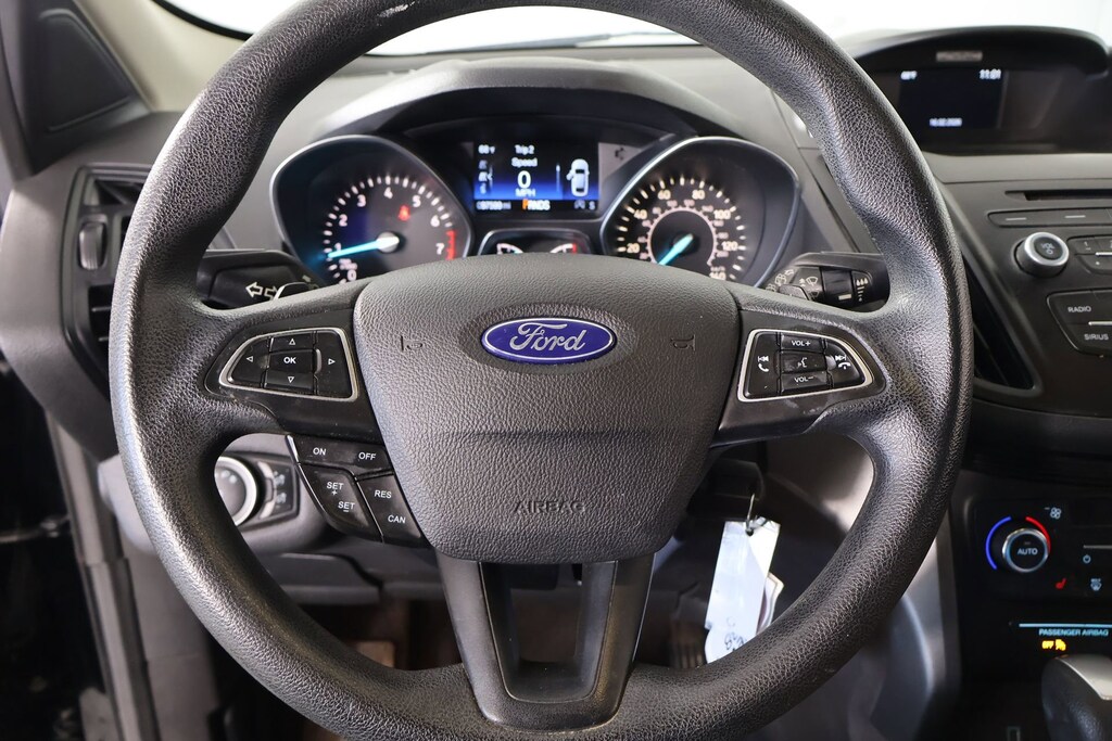 Used 2017 Ford Escape SE