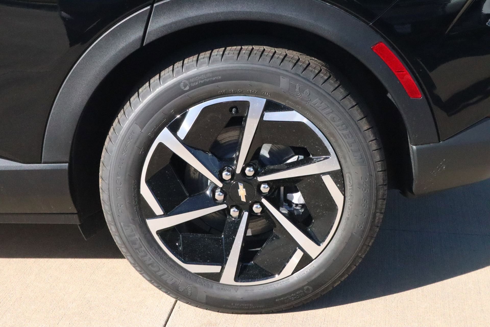 2026 Chevrolet Equinox EV 2LT - Photo 22
