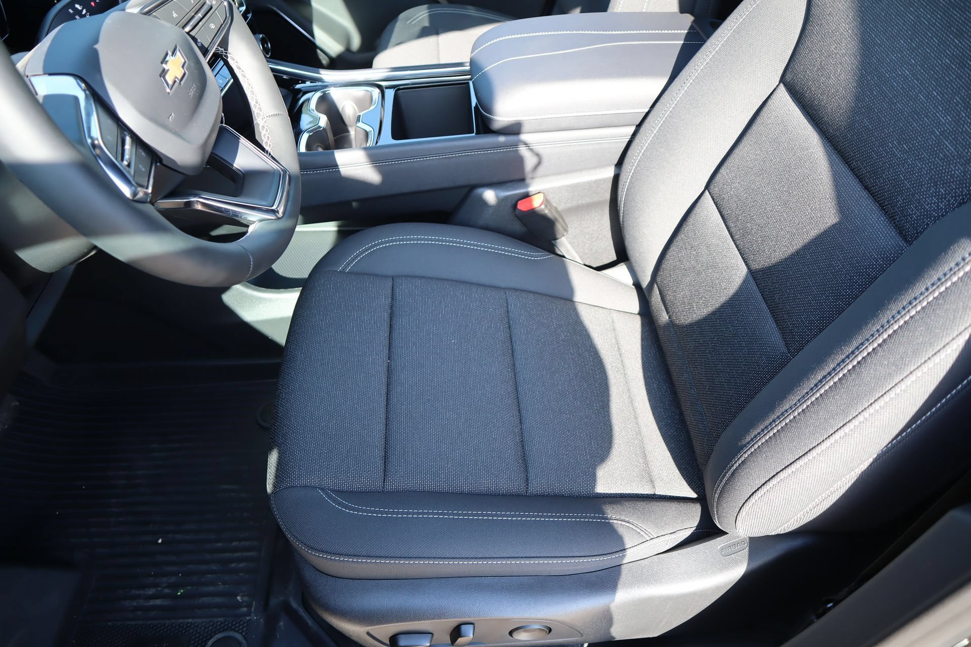 2026 Chevrolet Traverse LT - Photo 15
