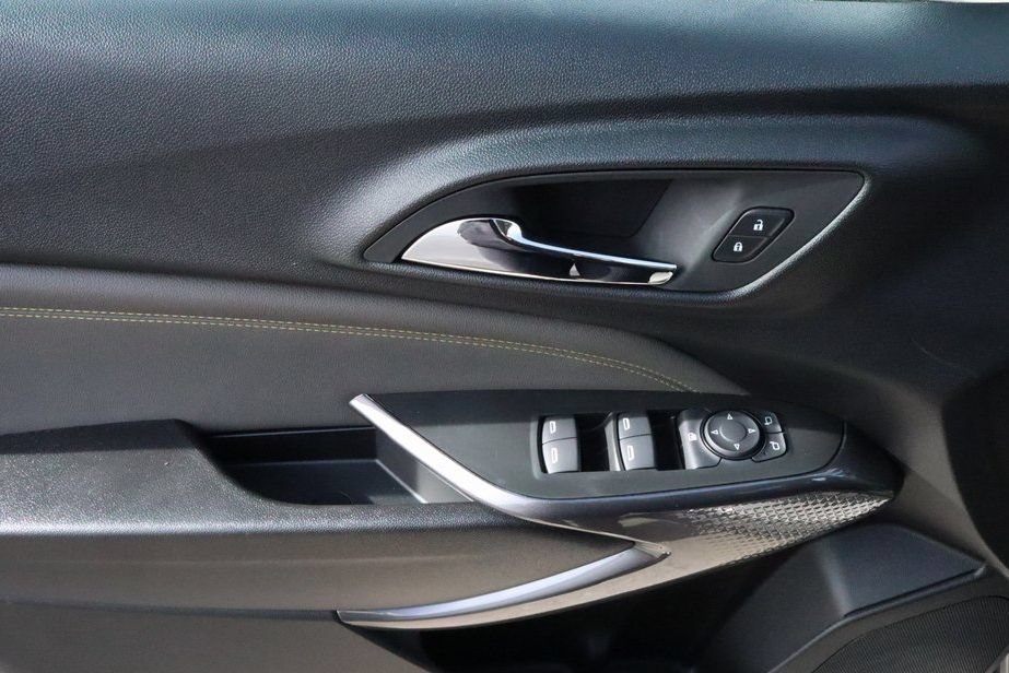 2026 Chevrolet Trax Activ - Photo 17